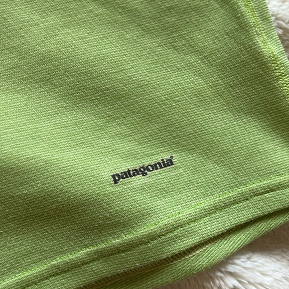 Patagonia Quarter Zip Pullover Green Lightweight Hiking Outdoor Size Small - Picture 2 of 10